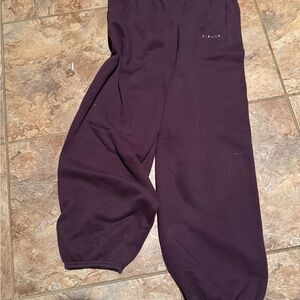 Aerie Women's Purple sweats and hoodie